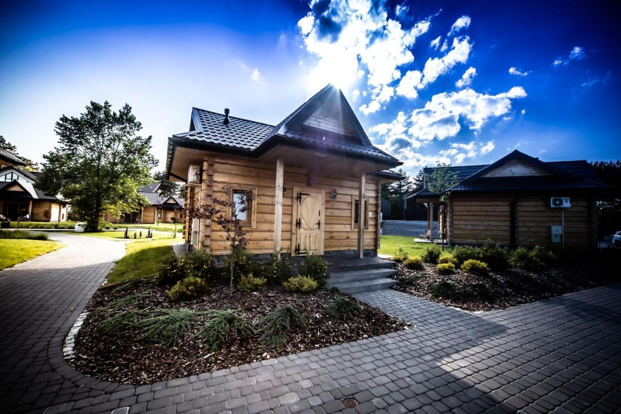 Hotel Bacowka Radawa & Spa Екстер'єр фото