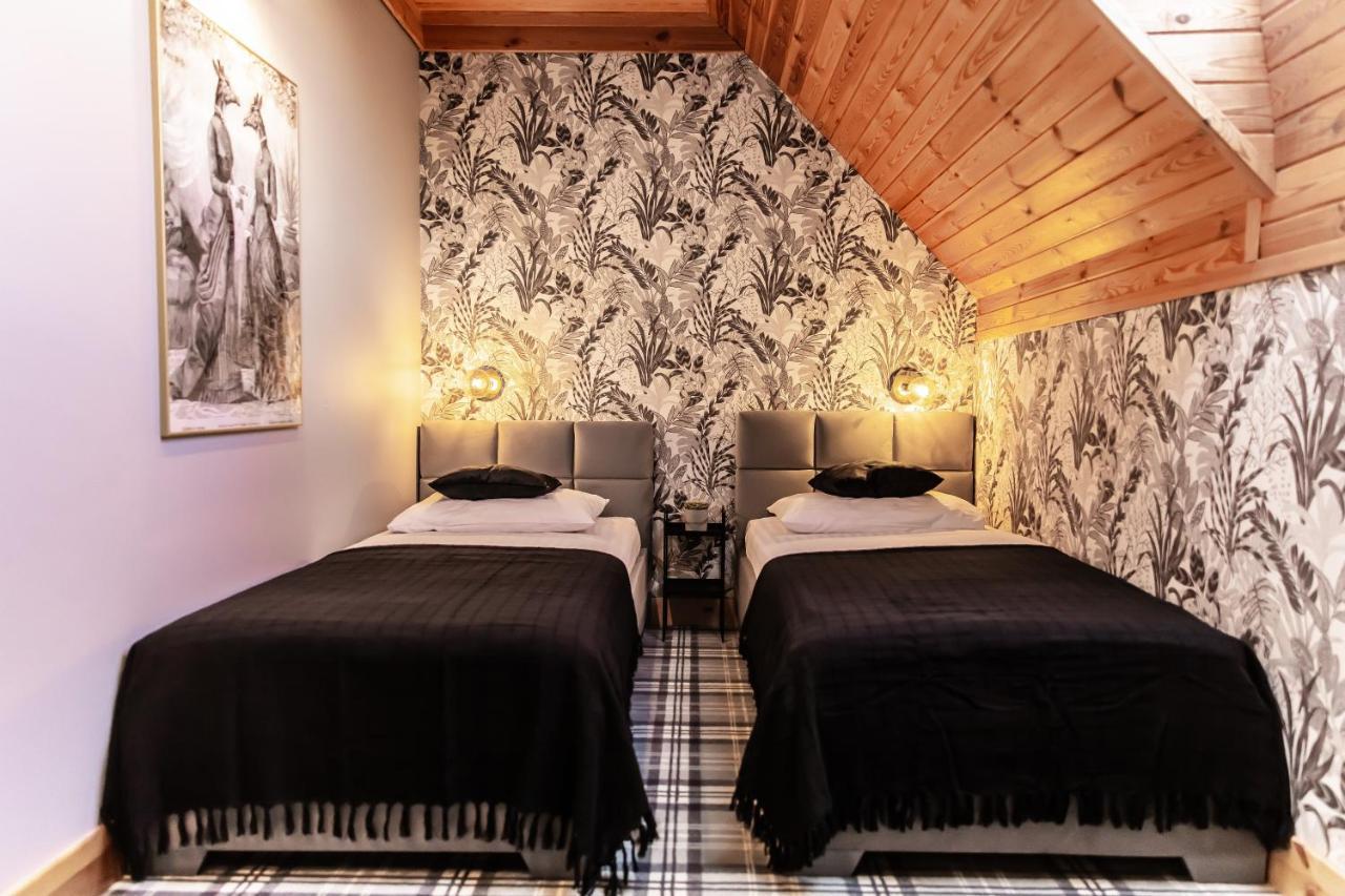 Hotel Bacowka Radawa & Spa Екстер'єр фото